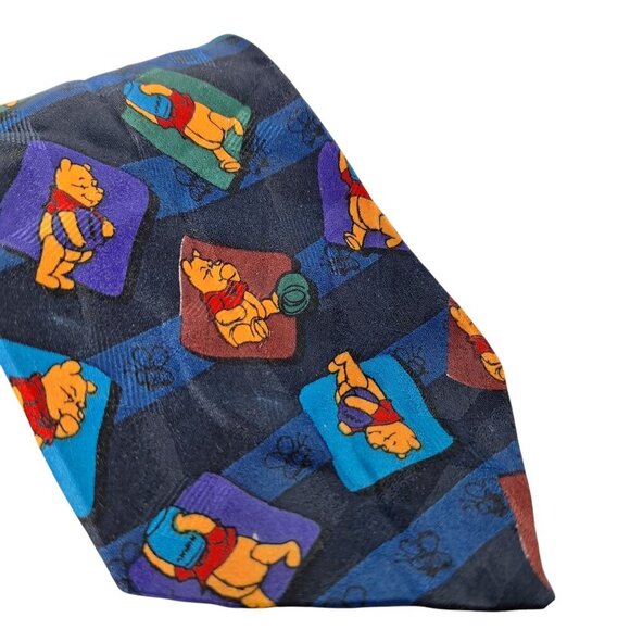 Disney Winnie The Pooh Honey Polyester Novelty Necktie - Picture 3 of 6